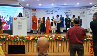 Paytm Foundation wins the prestigious Mahatma Award