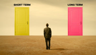 Short Term FD Vs Long Term FD- Which is the Better Option of Investment?